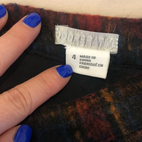 Plaid Urban Outfitters skirt - Picture 3 of 5